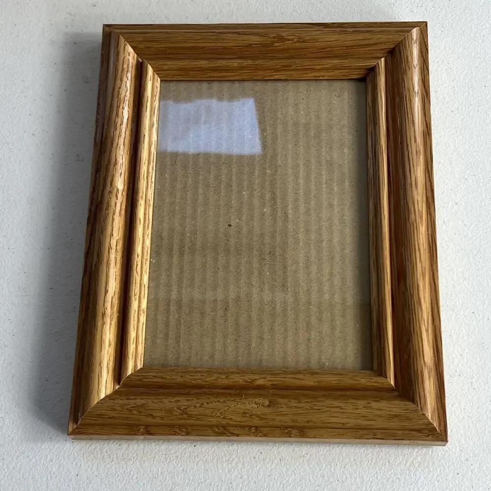 Vintage Wood Grain Picture Frame Fits 5x7 Photos